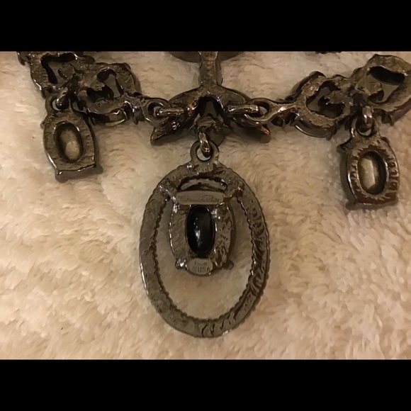 NEW OSCAR DE LA RENTA Designs Princess Choker. - Picture 7 of 8